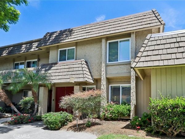 10424 Echo River Court, Fountain Valley, CA 92708