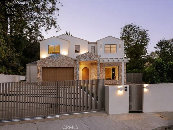 16933 Bosque Drive, Encino, CA 91436