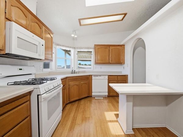 1600 E Vista Way, Unit 38, Vista, CA 92084