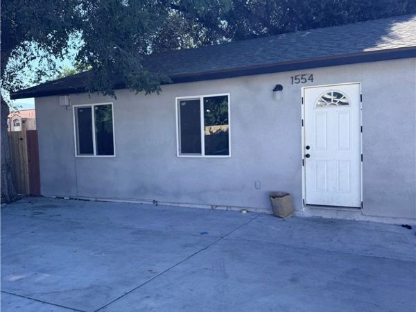 1554 W 7th St, San Bernardino, CA 92411