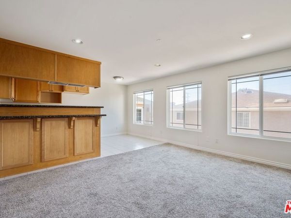 1565 W 218th Street, Torrance, CA 90501