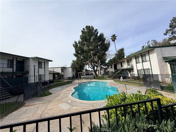 1735 E Washington, Colton, CA 92324