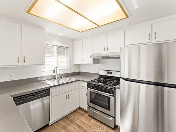 17972 Baron Circle, Unit 4, Huntington Beach, CA 92647
