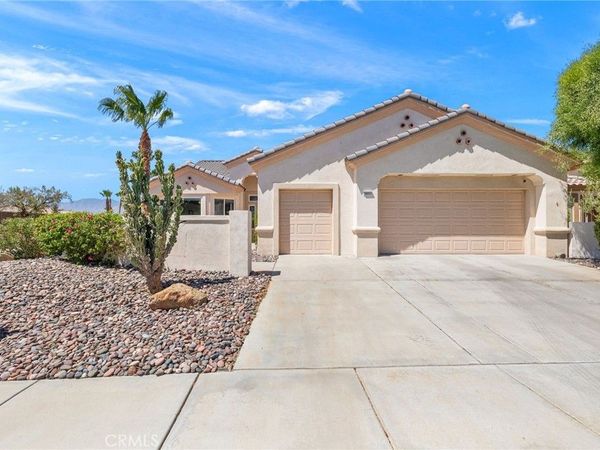 39371 Blossom Cir., Palm Desert, CA 92211