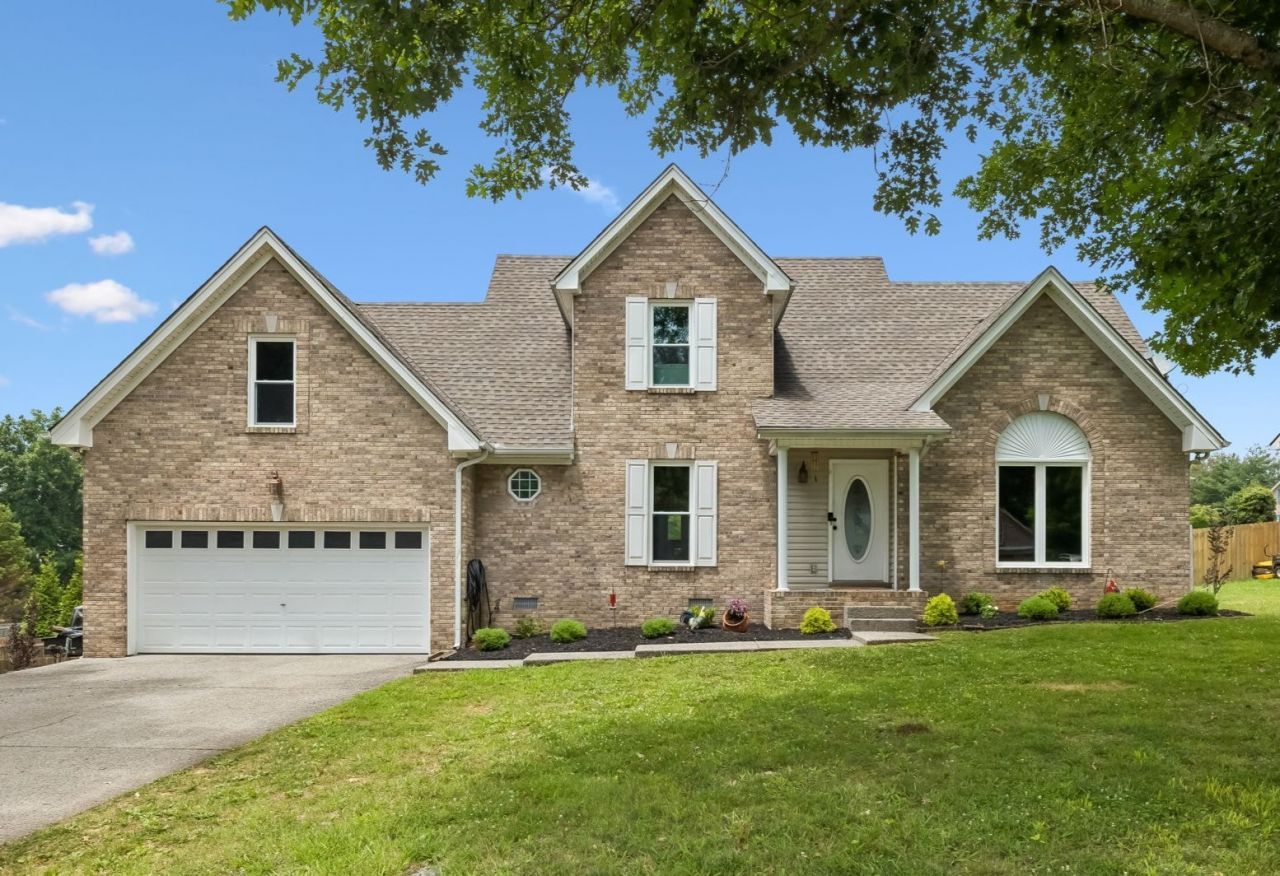 2055 Bon Dr, Greenbrier, TN 37073 Main Photo