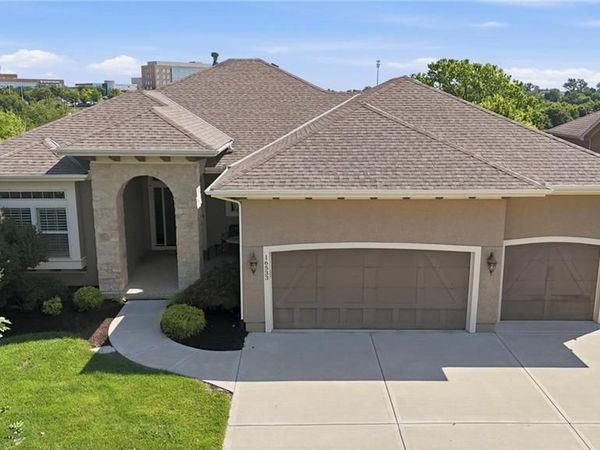 16533 Hardy Street, Overland Park, KS 66085