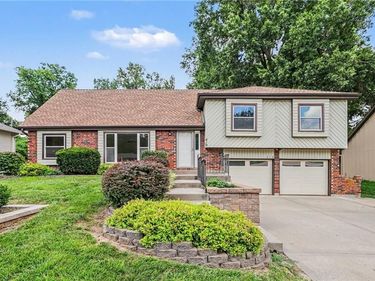 419 Gordon Drive, Liberty, MO 64068