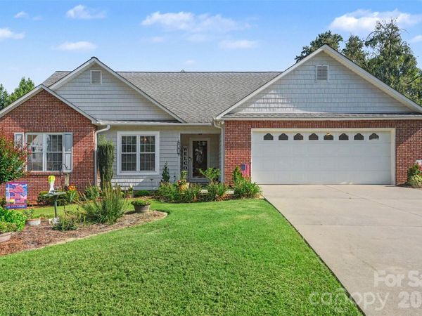 563 Marigold Drive, Kannapolis, NC 28083
