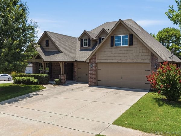 13422 S 19th Court, Bixby, OK 74008