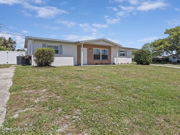 676 Ixora Drive , Melbourne, FL 32935