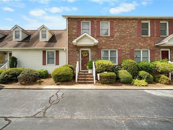 736 Salem Street , Unit 2, Thomasville, NC 27360