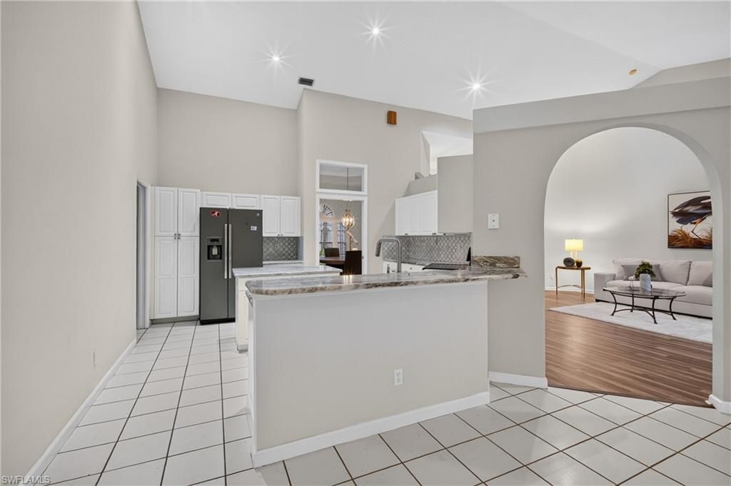 2628 White Cedar Ln , Naples, FL 34109 Photo