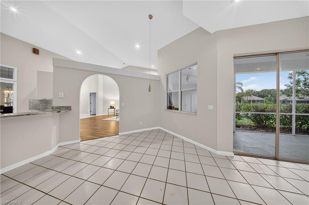 2628 White Cedar Ln , Naples, FL 34109 Photo