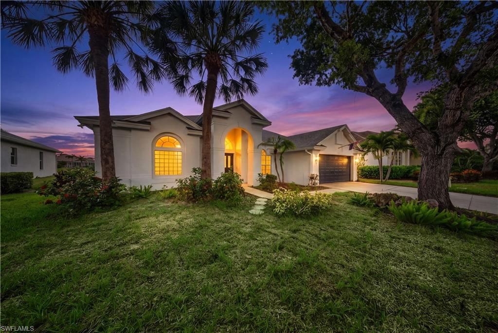 2628 White Cedar Ln , Naples, FL 34109 Photo