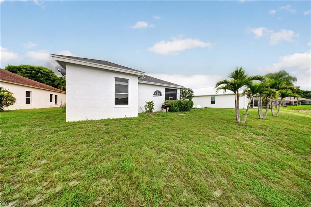 2628 White Cedar Ln , Naples, FL 34109 Photo