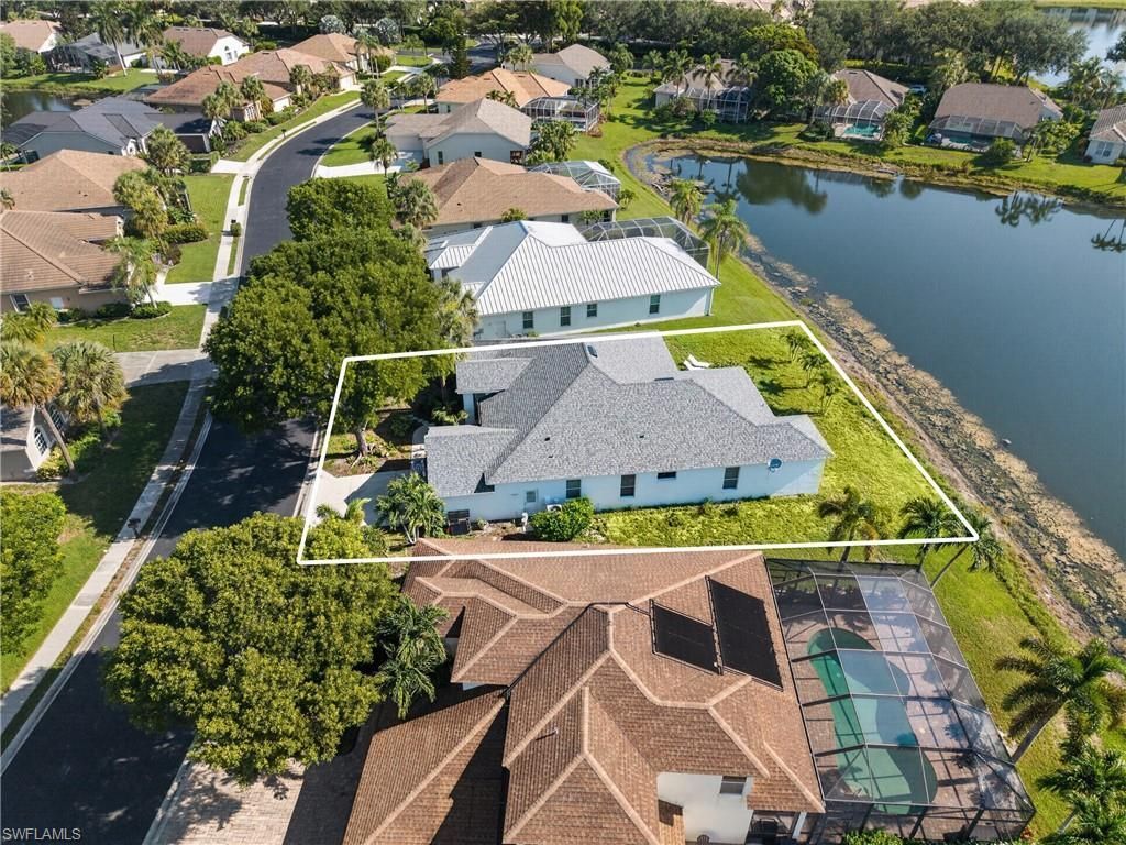 2628 White Cedar Ln , Naples, FL 34109 Photo