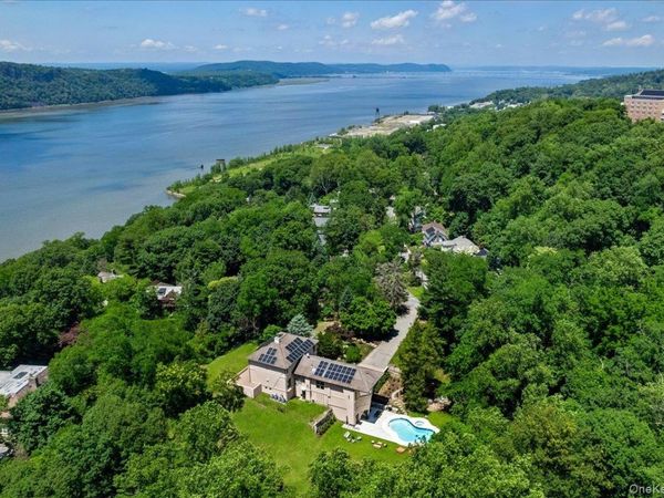 150 Pinecrest Drive , Hastings-on-Hudson, NY 10706