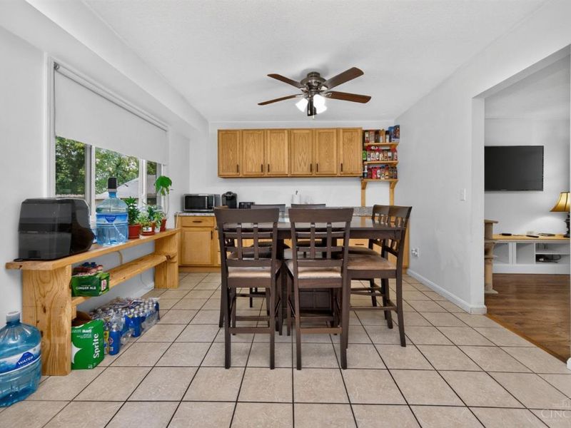 11789 Cedarcreek Drive, Forest Park, OH 45240 Photo 12