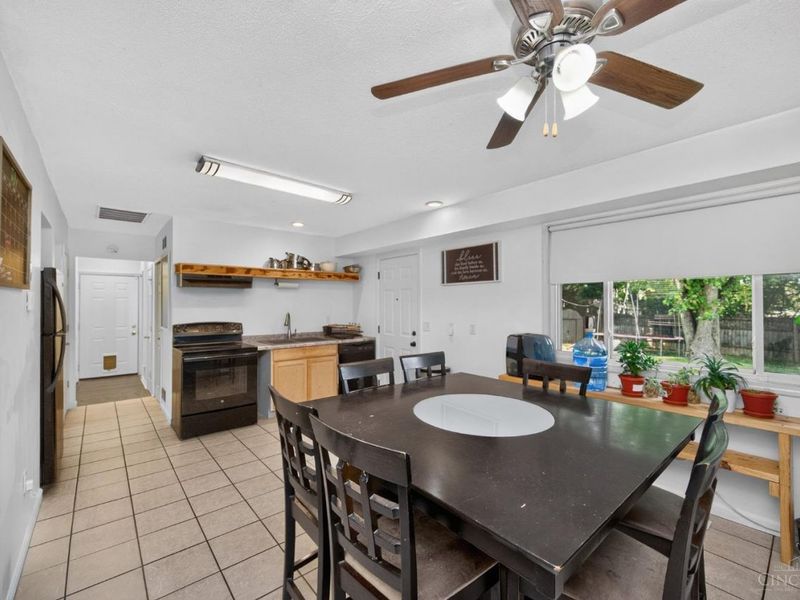 11789 Cedarcreek Drive, Forest Park, OH 45240 Photo 15