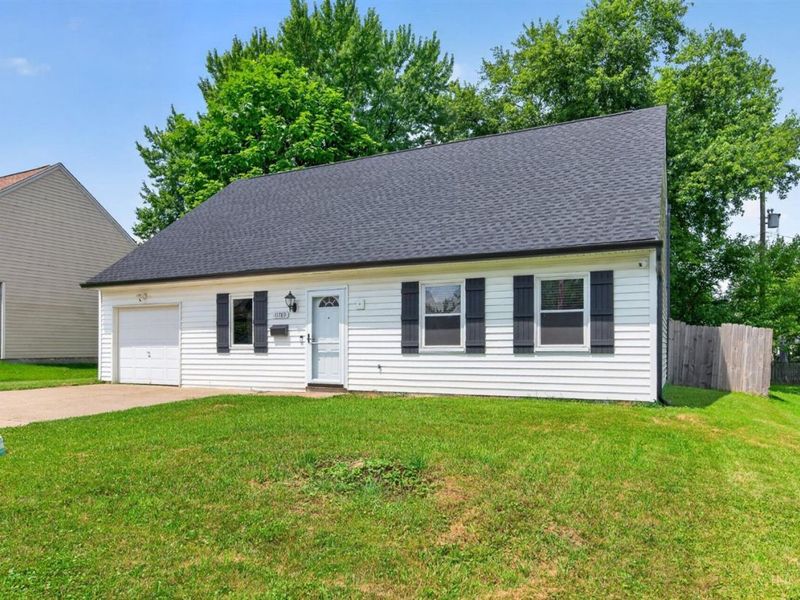 11789 Cedarcreek Drive, Forest Park, OH 45240 Photo 3