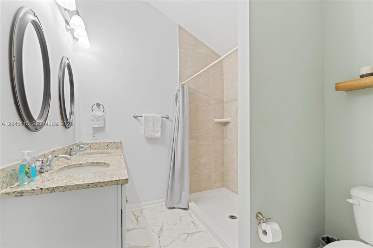 2 Poinciana Cove Rd , Saint Augustine, FL 32084 Photo