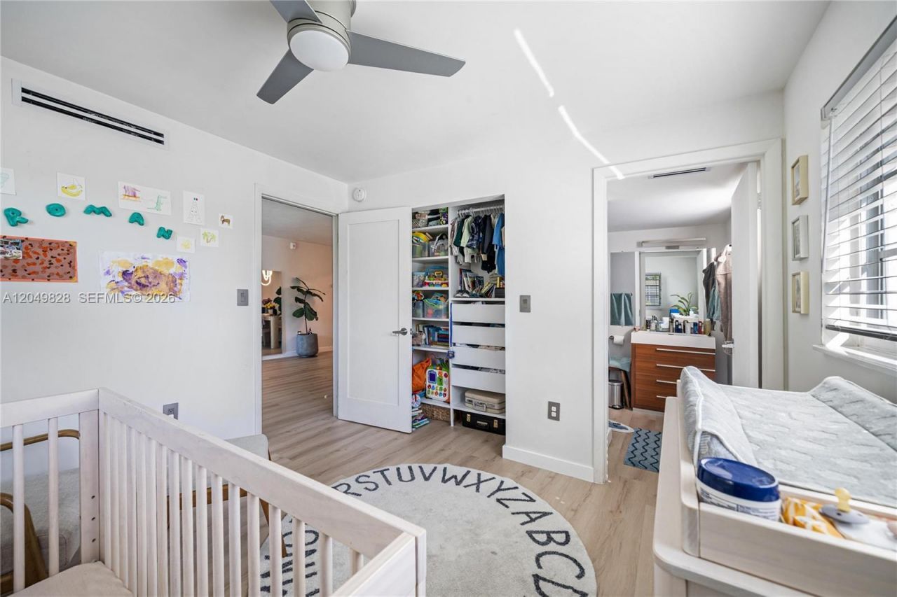 1900 Meridian Ave , Unit 204, Miami Beach, FL 33139 Photo