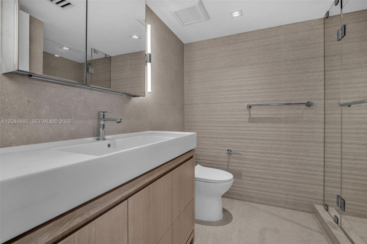 9499 Collins Ave, Unit 1009, Surfside, FL 33154 Photo