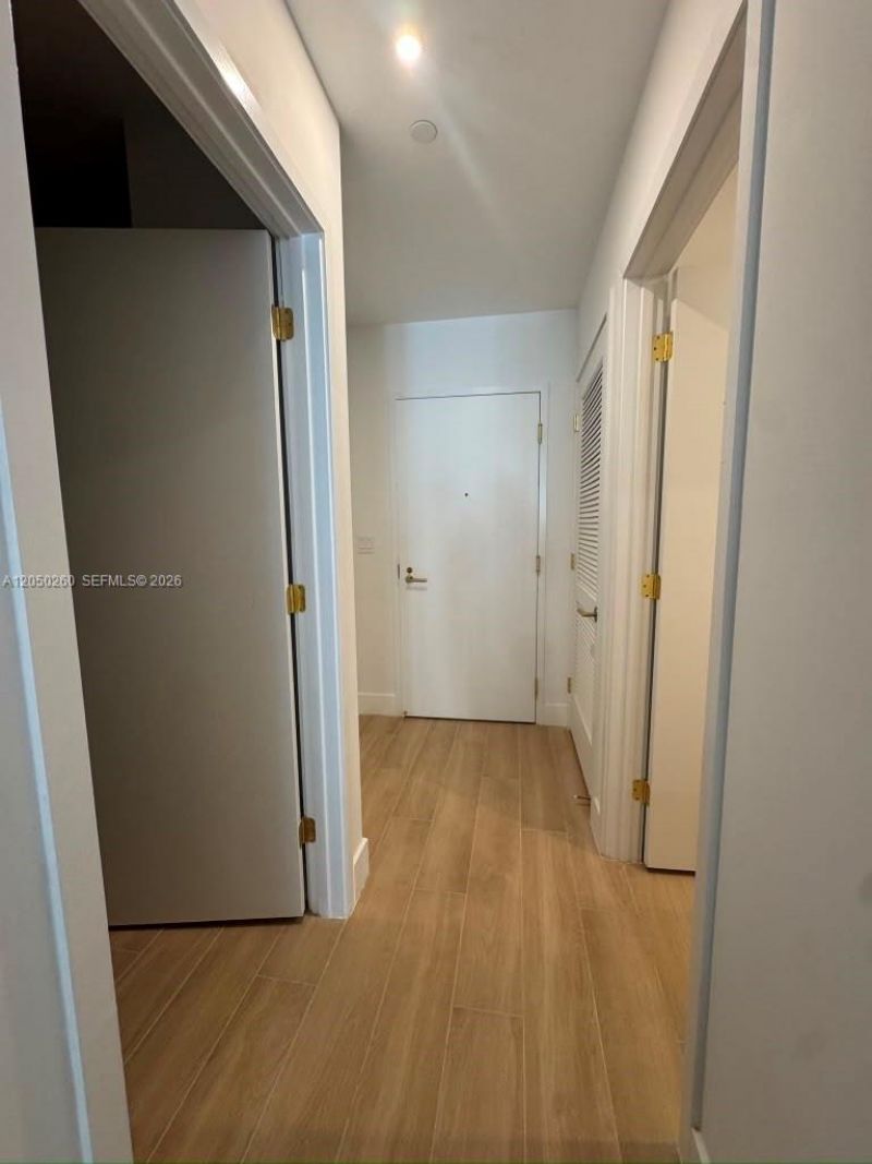 90 NE 32 St, Unit 206, Miami, FL 33137 Photo