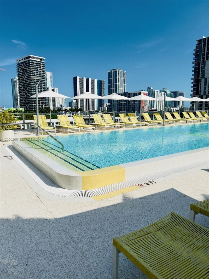 90 NE 32 St, Unit 206, Miami, FL 33137 Photo