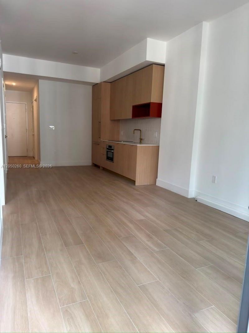 90 NE 32 St, Unit 206, Miami, FL 33137 Photo