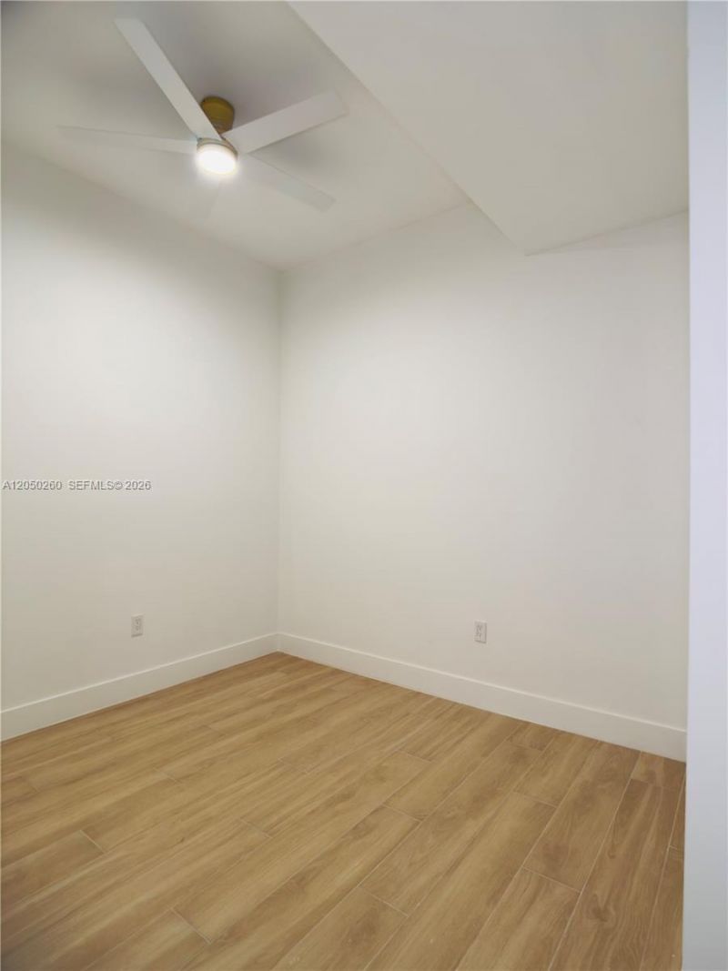 90 NE 32 St, Unit 206, Miami, FL 33137 Photo