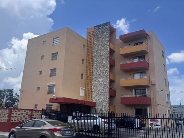6090 W Flagler St , Unit 107, Miami, FL 33144