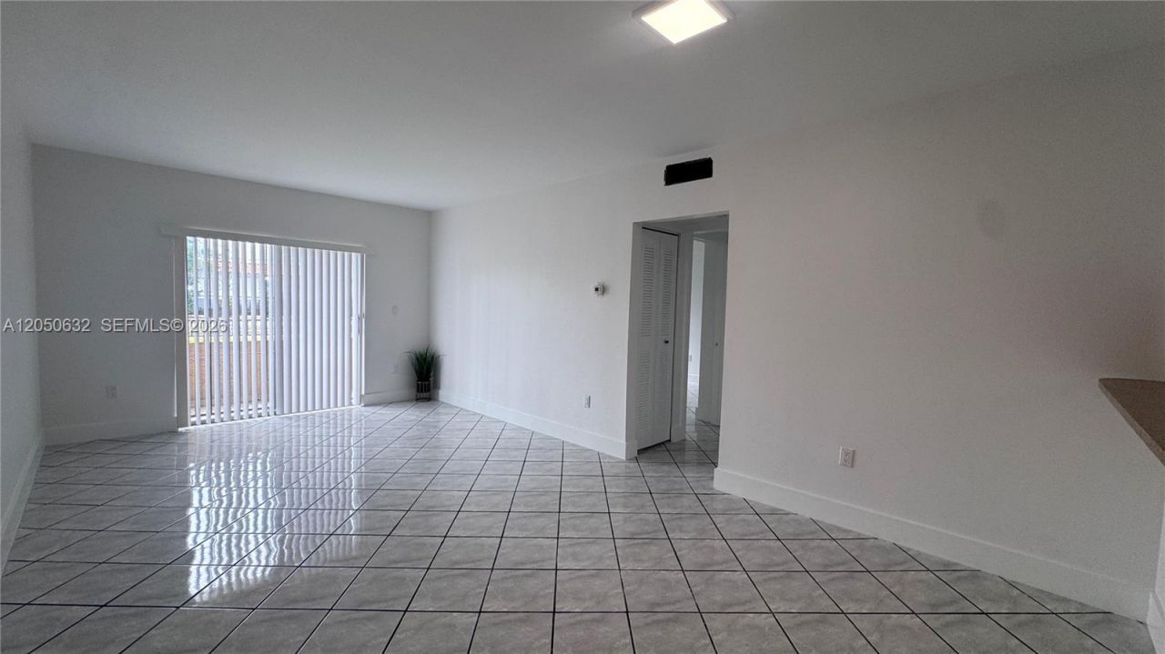6090 W Flagler St , Unit 107, Miami, FL 33144 Photo