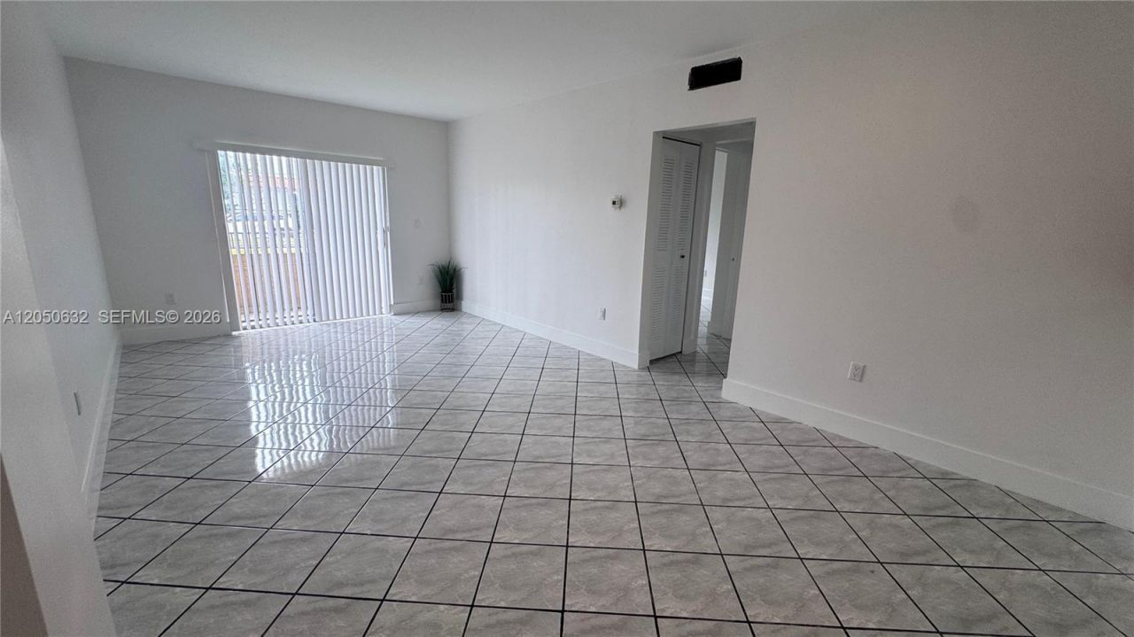 6090 W Flagler St , Unit 107, Miami, FL 33144 Photo