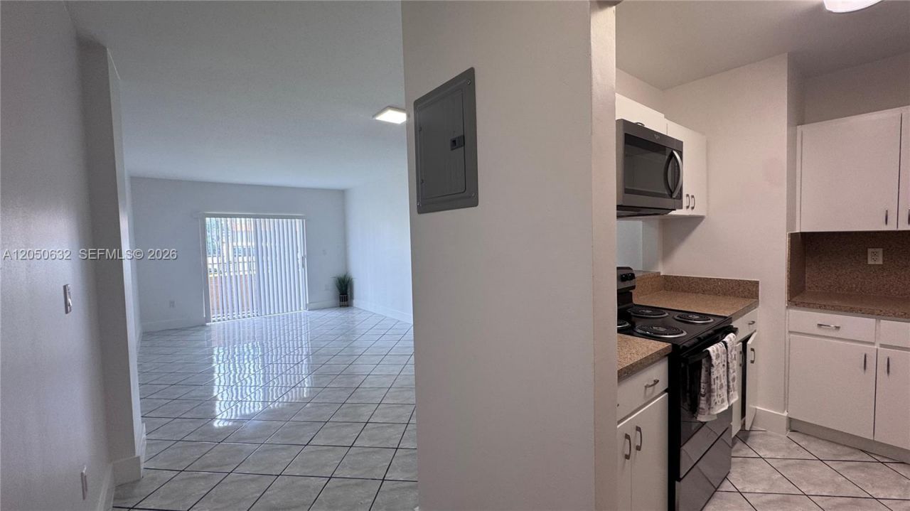 6090 W Flagler St , Unit 107, Miami, FL 33144 Photo