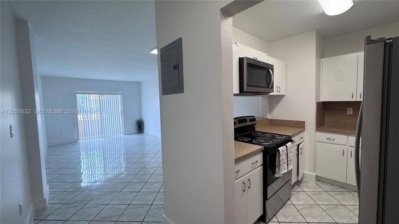 6090 W Flagler St , Unit 107, Miami, FL 33144 Photo