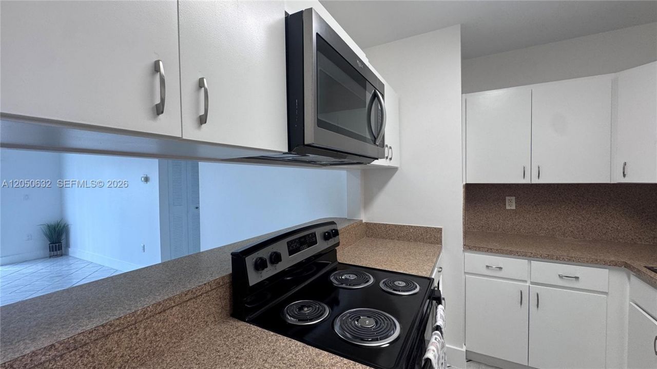 6090 W Flagler St , Unit 107, Miami, FL 33144 Photo
