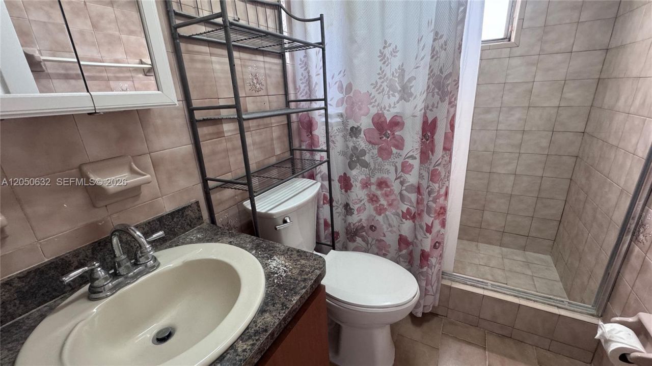 6090 W Flagler St , Unit 107, Miami, FL 33144 Photo