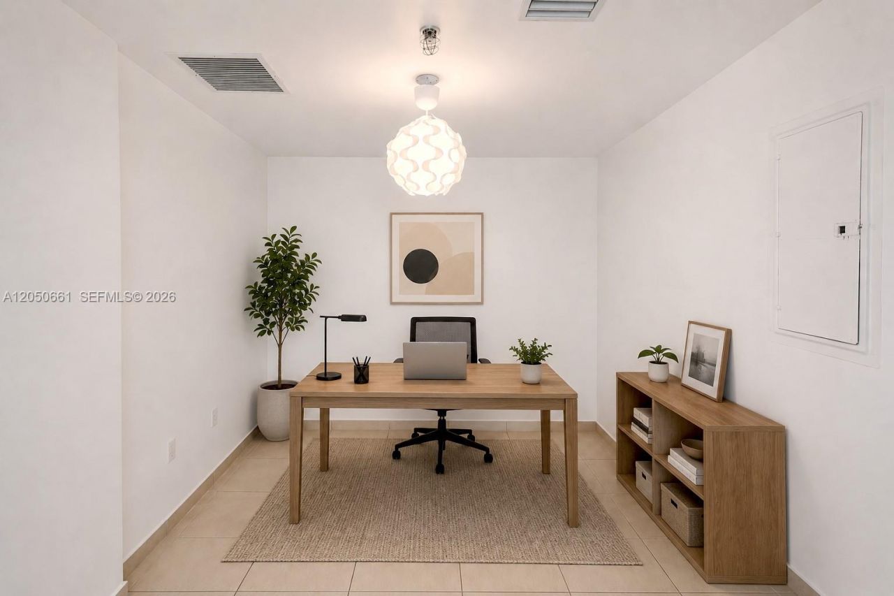 185 SW 7th St , Unit 3704, Miami, FL 33130 Photo
