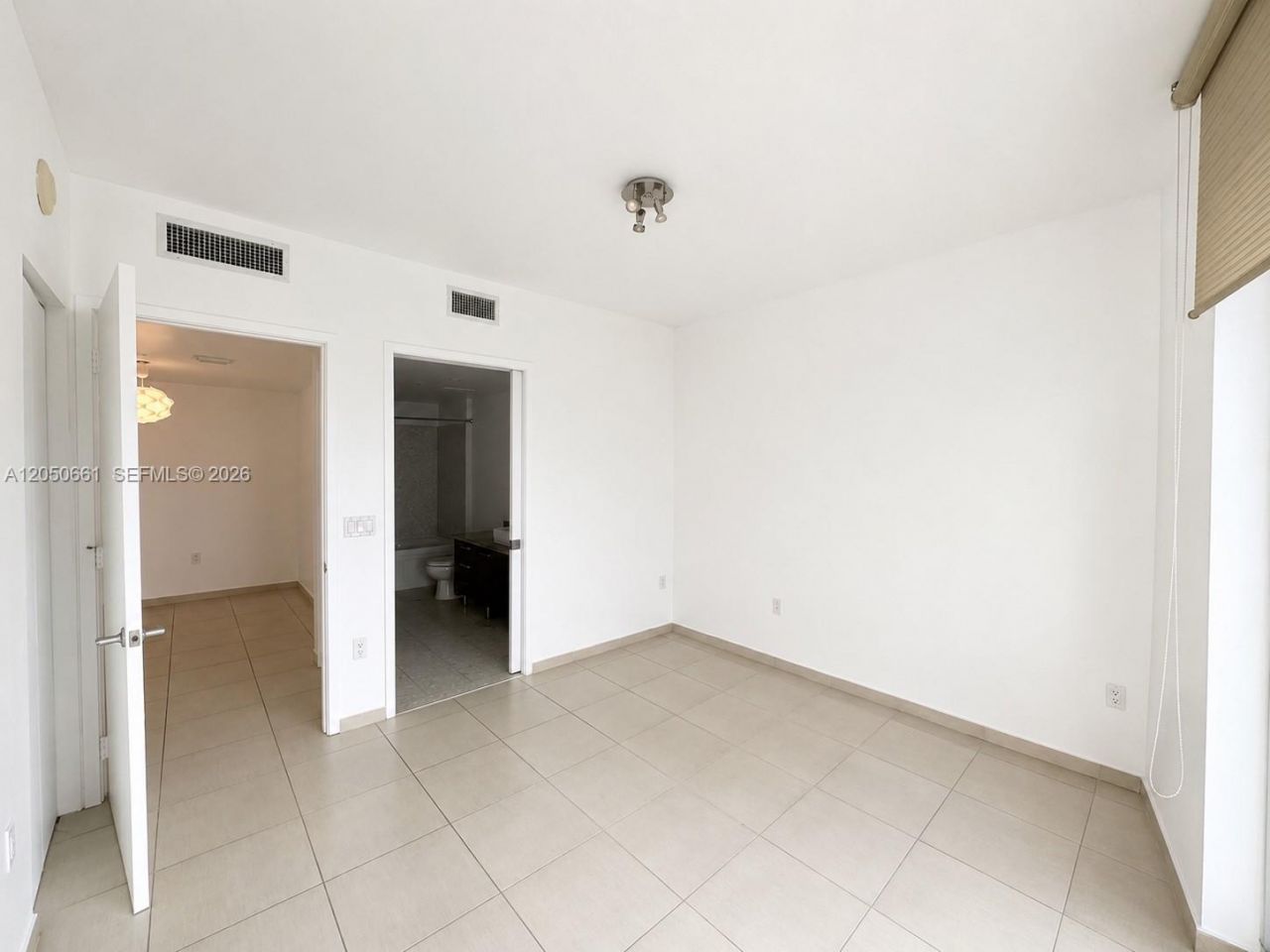 185 SW 7th St , Unit 3704, Miami, FL 33130 Photo