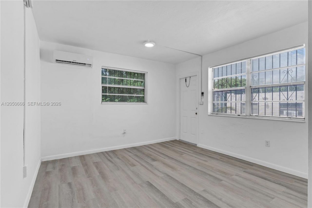 46 NW 62nd St , Unit 4, Miami, FL 33150 Photo