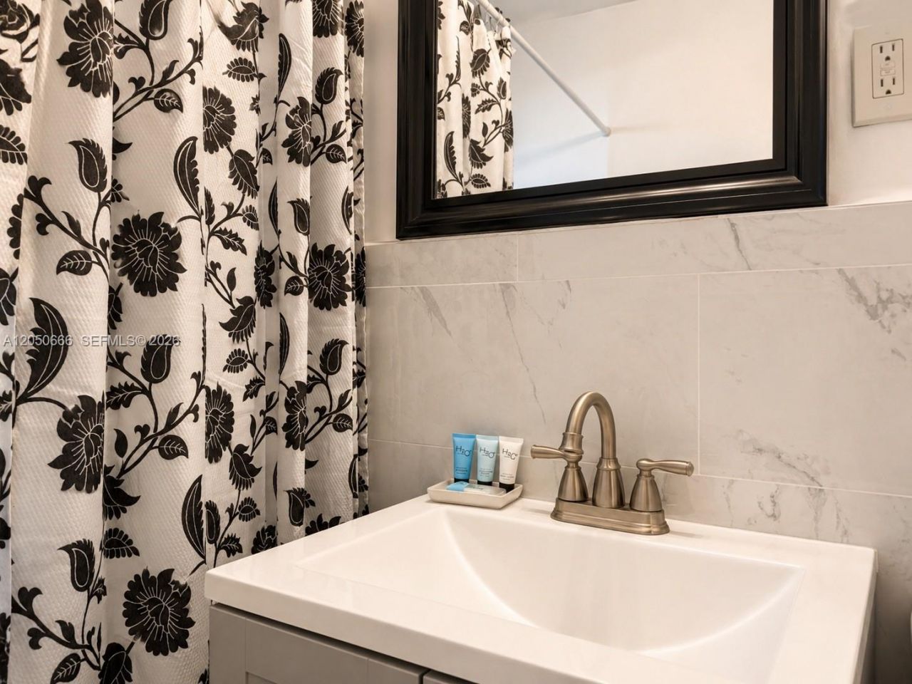 46 NW 62nd St, Unit 4, Miami, FL 33150 Photo
