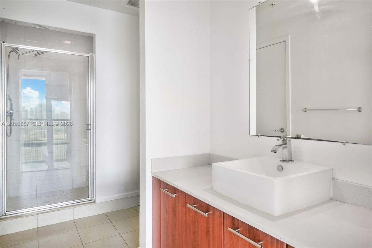 3301 NE 1st Ave, Unit H2810, Miami, FL 33137 Photo