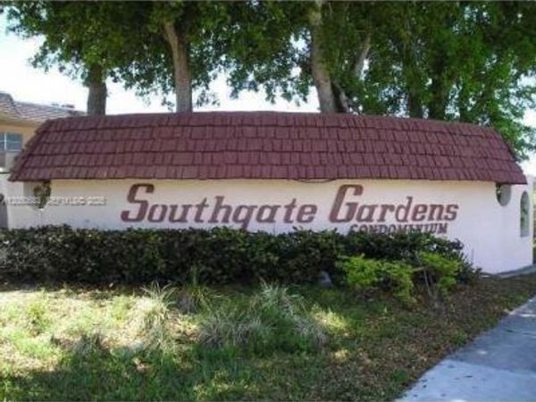 7400 NW 85th Ct , Unit 207, Tamarac, FL 33321