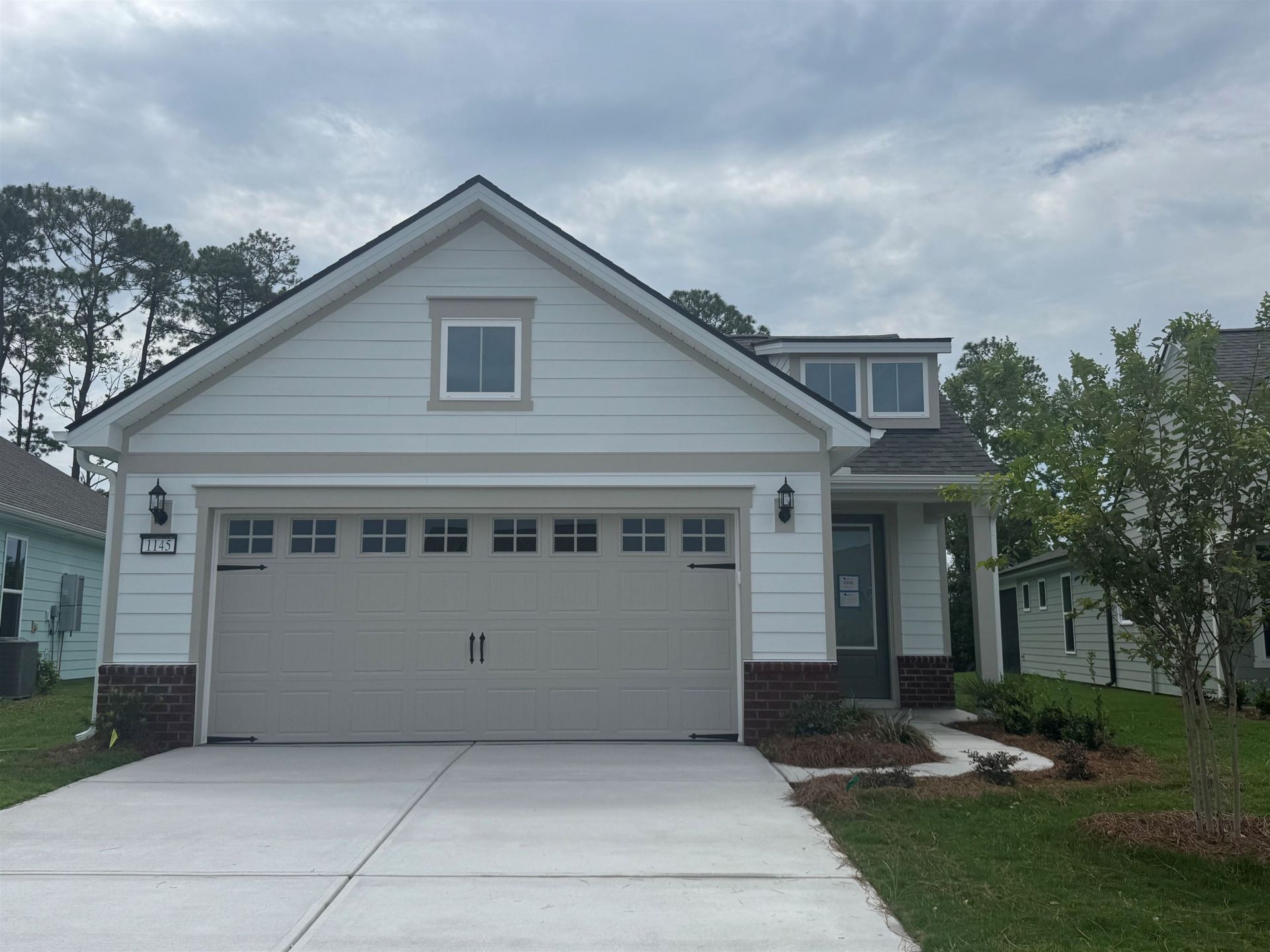 1145 Lady Bird Way , North Myrtle Beach, SC 29582 Main Photo