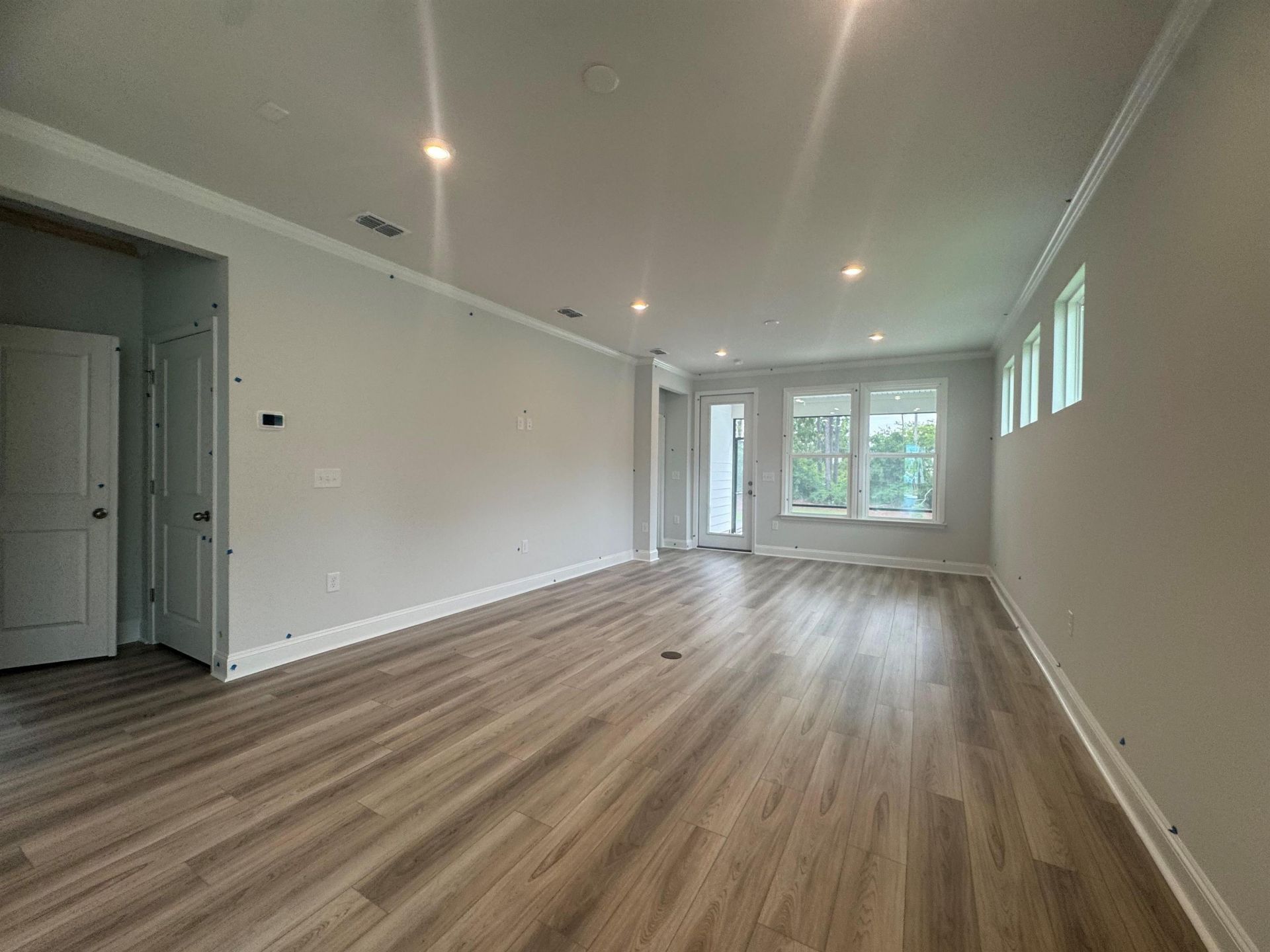 1145 Lady Bird Way  Photo 3