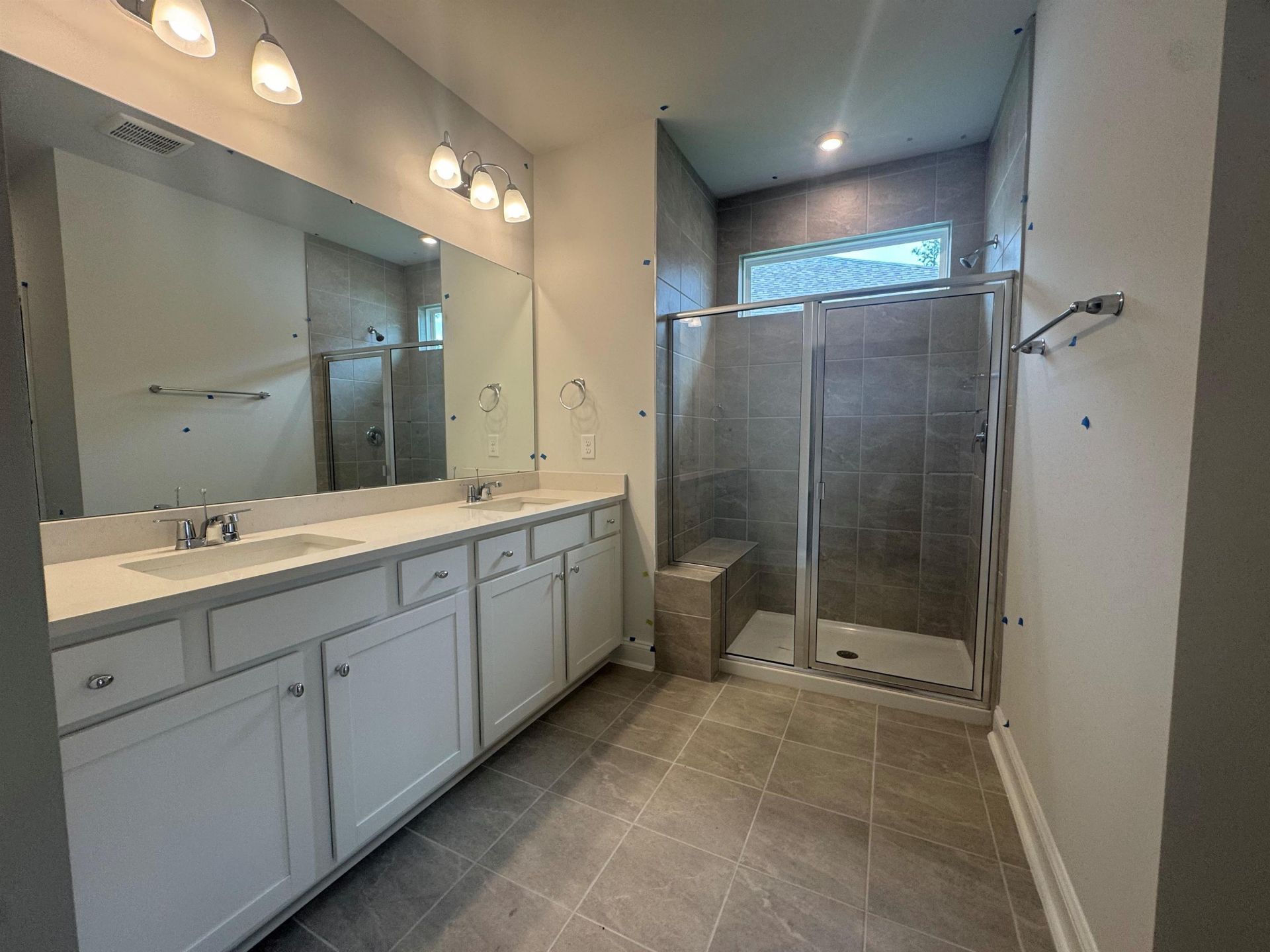 1145 Lady Bird Way  Photo 6