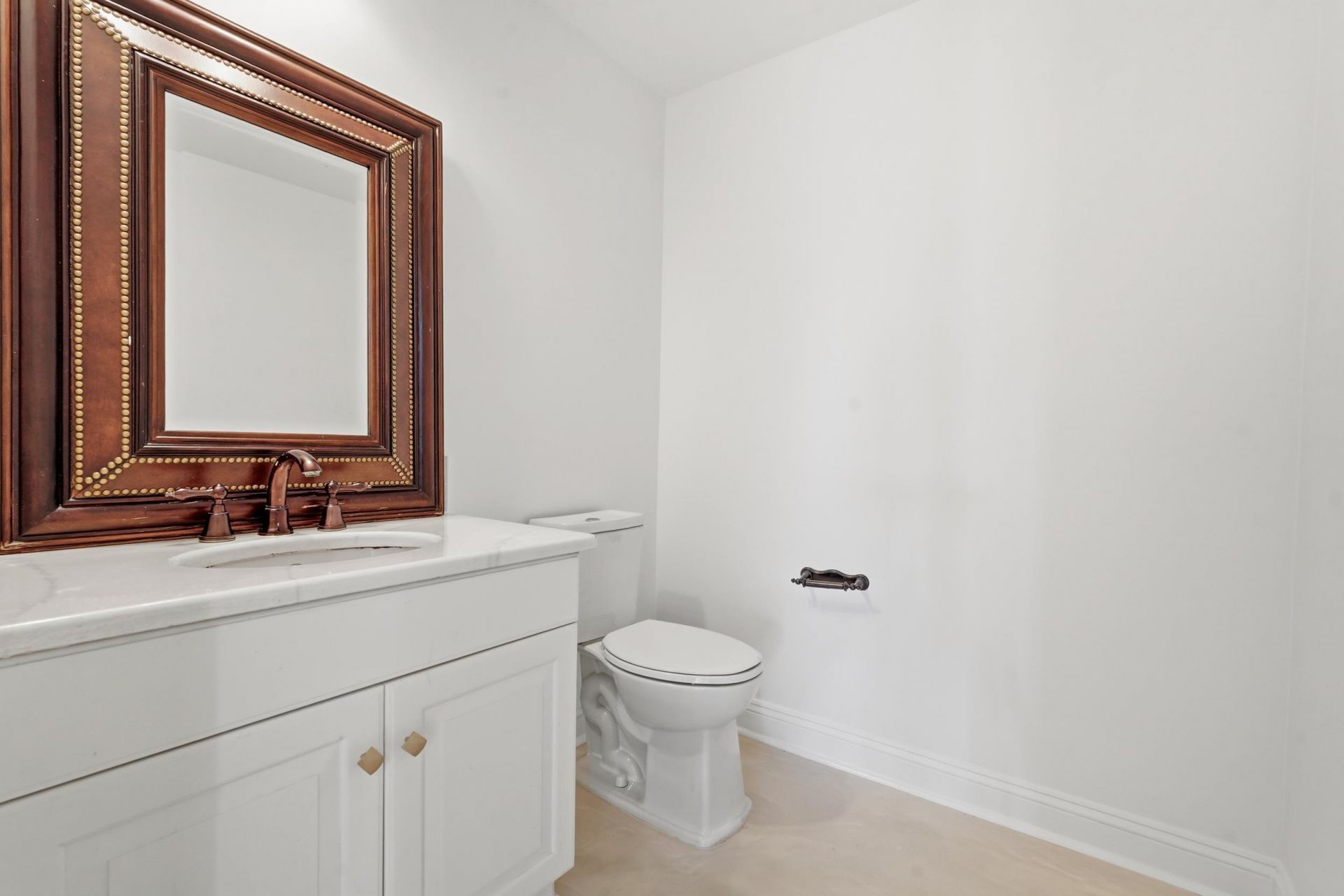 9547 Edgerton Dr.  Photo 12