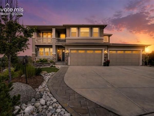 1821 Bogus Place, Colorado Springs, CO 80921