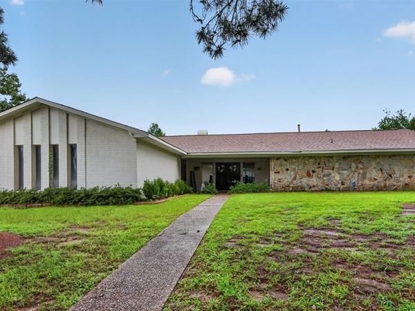 2503 Parham Drive, Shreveport, LA 71109
